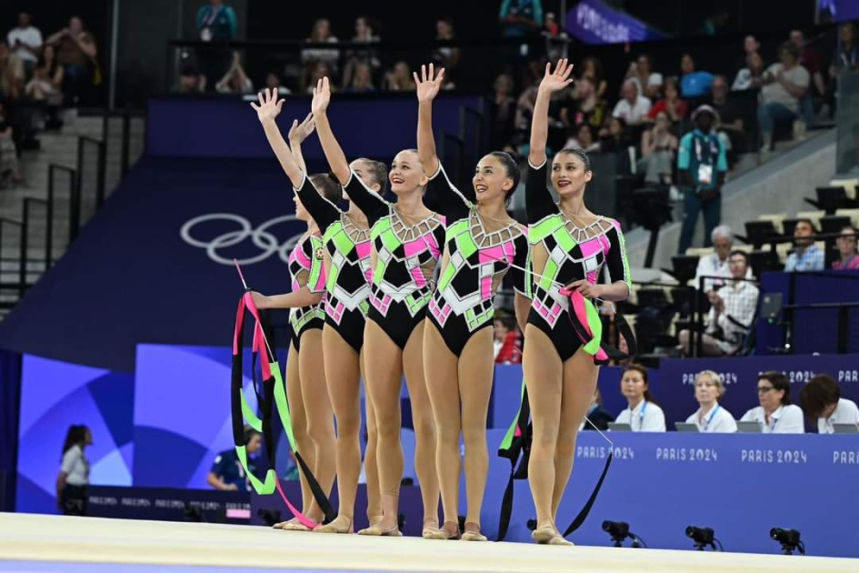 Birinci vitse-prezident Mehriban Əliyeva Azərbaycanın bədii gimnastika üzrə qrup hərəkətləri komandasını təbrik edib